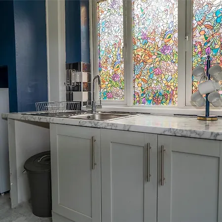 Nyaraló Games Free Parking House